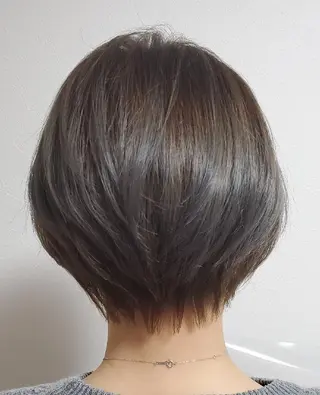 ショート ミュゼドゥラペ所属・濱口 貴史のヘアスタイル