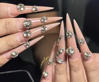 ネイル エリ🫧 nail池袋東口のネイルデザイン