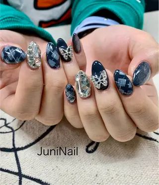 ネイル JuniNail 주니네일🇰🇷suのネイルデザイン
