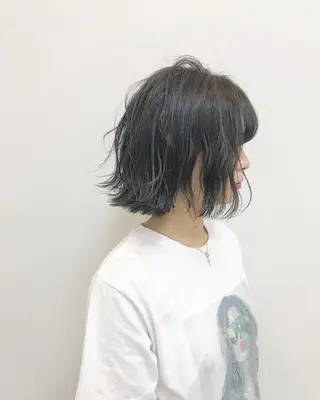 ショート レイヤー×縮毛矯正 深見 拓のヘアスタイル