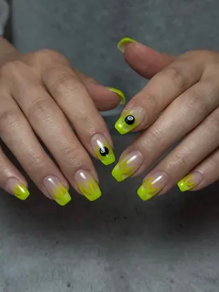 ネイル Nobody_ Karenのネイルデザイン