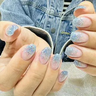 ネイル Queens 榊 まおのネイルデザイン