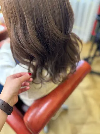 セミロング cureK所属・米倉 麻衣のヘアスタイル