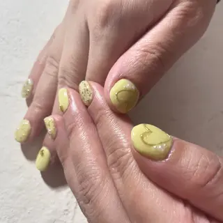 ネイル nail.gorin所属・吉村 優子のネイルデザイン