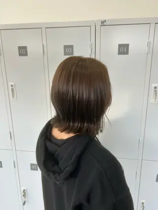 ミディアム カラー 田辺 愛莉のヘアスタイル