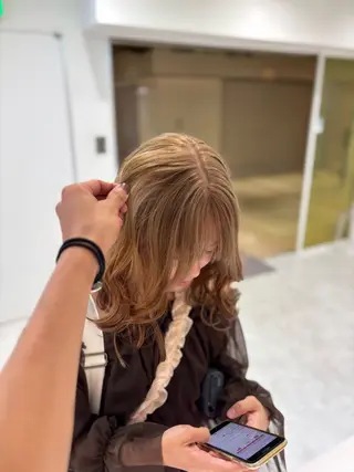 ショート カラー 大人っぽベージュ🤍 当日予約◎ヒロトのヘアスタイル