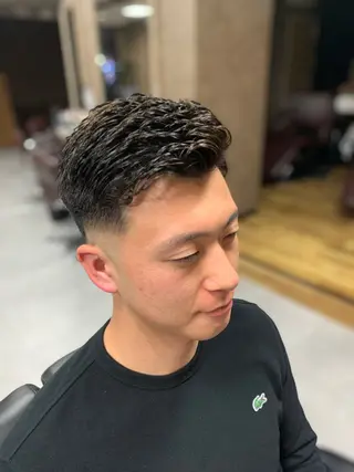 メンズ バーバーショップ涼桜新町店所属・田中大 パーマ/メンズカットのヘアスタイル