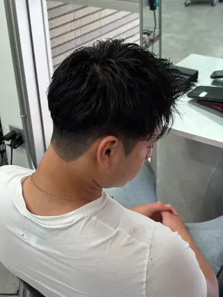 ショート カラー パーマ メンズ メンズパーマ特化 🔥韓国ヘア職人🔥のヘアスタイル