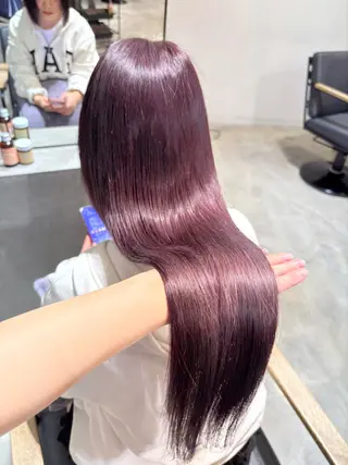 セミロング yui/色気カラー /暖色カラーのヘアスタイル