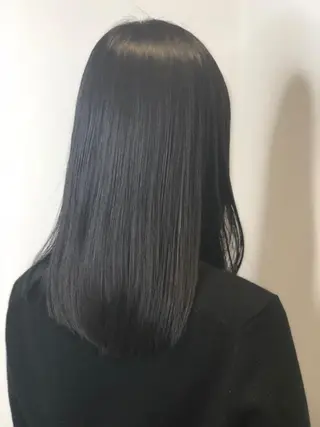 セミロング パーマ 須賀 一美のヘアスタイル