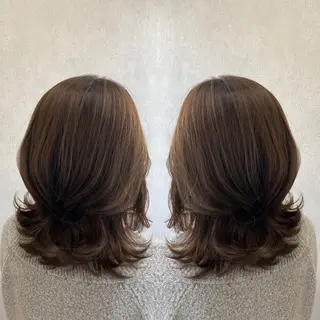 ミディアム カラー tocca 💜石田愛結💜のヘアスタイル