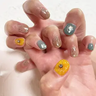 ネイル nail.gorin所属・吉村 優子のネイルデザイン
