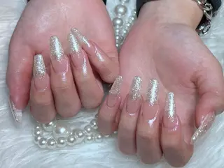 ネイル RAFFINE 月🦋🩵のネイルデザイン