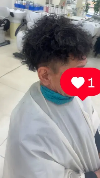 メンズ タカハシ リナのヘアスタイル