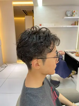 ショート パーマ メンズカット∕パーマ ∕縮毛矯正∕廣井永輝のヘアスタイル