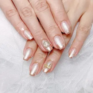 ネイル Queenie 🦋のネイルデザイン