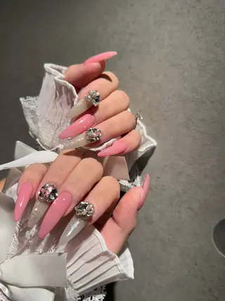 ネイル I-nailロング /ワンホン/キラキラのネイルデザイン