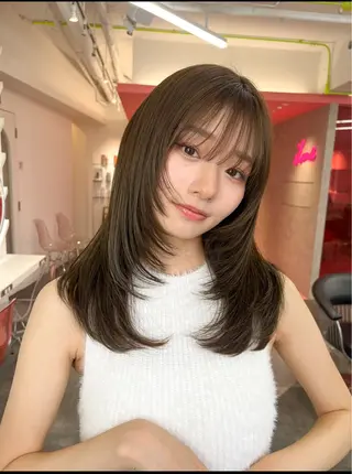 ミディアム 山崎/ボブ縮毛矯正 レイヤー髪質改善のヘアスタイル