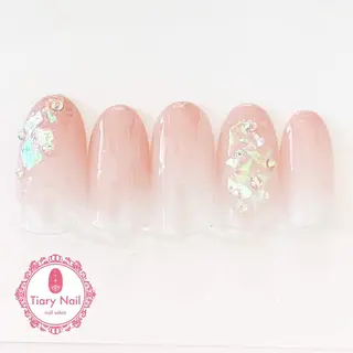 ネイル 💗🪽Tiary Nail🪽💗のネイルデザイン