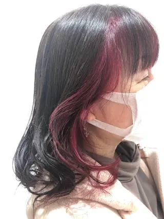 ミディアム カラー 坂本 実沙季のヘアスタイル