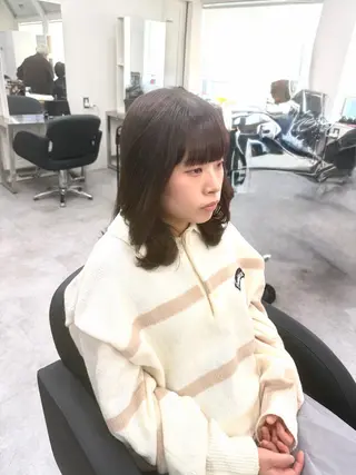 ミディアム 透明感カラー×髪質 とぅるん艶・猿渡のヘアスタイル