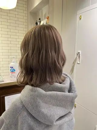 ミディアム 中川 花織のヘアスタイル