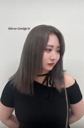 ロング HINAKO🩵 寒色カラー🪽のヘアスタイル