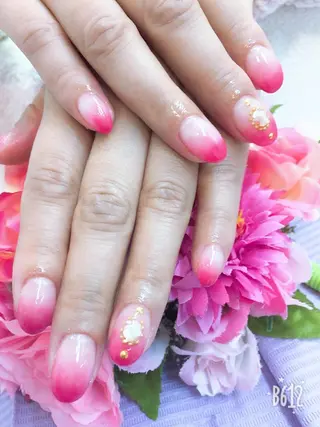 ネイル MARIANAIL マリアネイル所属・川上 真智子のネイルデザイン