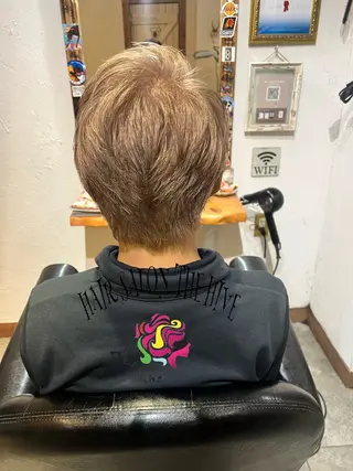 ショート カラー メンズ Hair salon The hiveのヘアスタイル