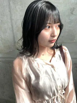 ミディアム 表参道店大人っぽ ブラウン🪞TOWAのヘアスタイル