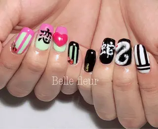 セミロング ネイル Belle fleurのネイルデザイン