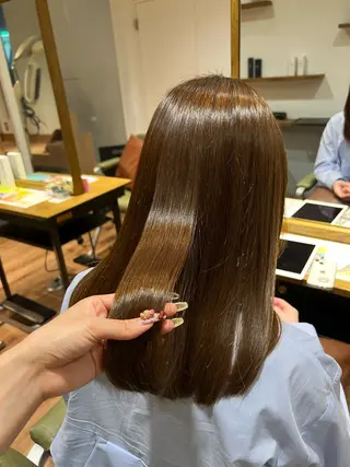 ロング ワタナベ モカ🦢ダブルカラーのヘアスタイル