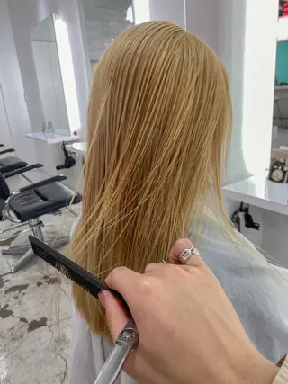 セミロング カラー 海外デザイン🇺🇸 石渡諒太のヘアスタイル