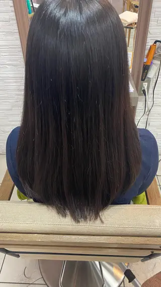 ミディアム カラー 黒田 海紘のヘアスタイル