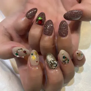 ネイル 糀屋 彩奈のネイルデザイン