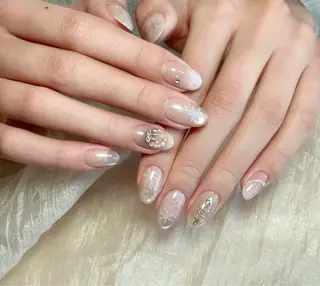 ネイル T. Leeのネイルデザイン