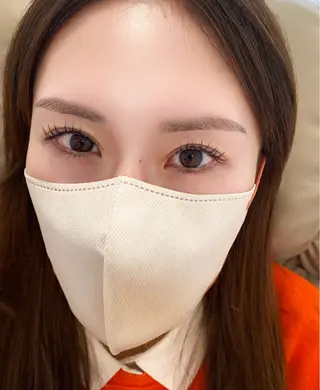 アイブロウ frill by plan所属・四条烏丸/frill 🩶akaneのマツエク・マツパデザイン