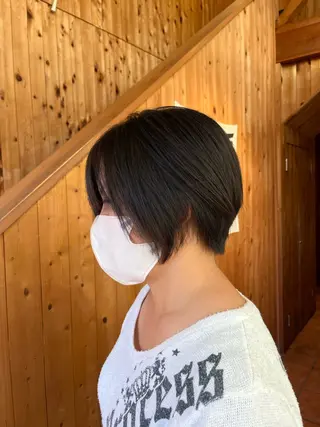 ショート 藤田 ゆりなのヘアスタイル