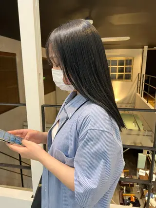 ロング カラー パーマ 滝内 佑弥のヘアスタイル