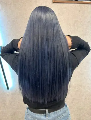 ロング カラー QUON.伊勢崎店所属・ブリーチ＆ハイトーン 歌 心のヘアスタイル