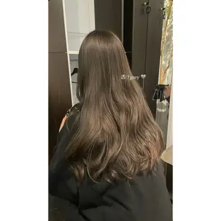 カラー situ所属・高畑 秋香のヘアスタイル