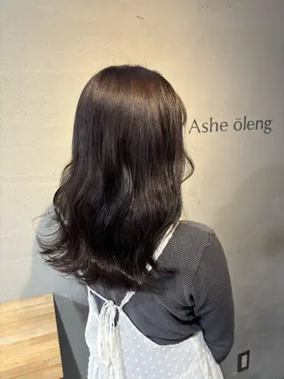 ミディアム Ashe　oleng所属・オモヤ ウタノのヘアスタイル