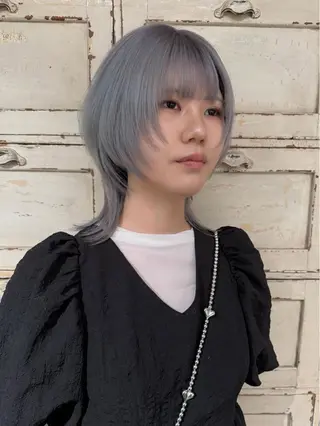 ショート カラー RorriM natsuのヘアスタイル