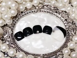 ネイル マジックミラー所属・マジック ミラーのネイルデザイン