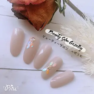 ネイル ビューティーサロン ヘゼリヒのネイルデザイン