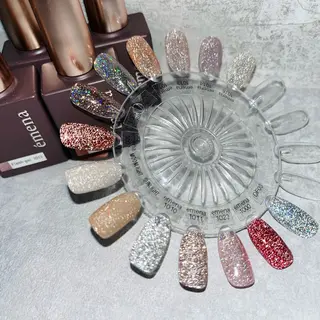 ネイル 阿部 ほのかのネイルデザイン