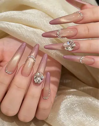 ネイル U.mi Nail Salonのネイルデザイン