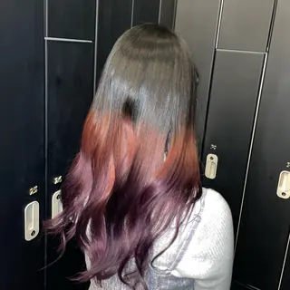 セミロング カラー HIKARI🐈⬛ レイヤー×デザインのヘアスタイル