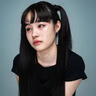 ロング 🍎デザインカラー /カエデ🍎のヘアスタイル