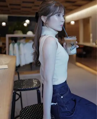 ロング カラー 莉乃/縮毛矯正/髪質 改善/艶カラーのヘアスタイル